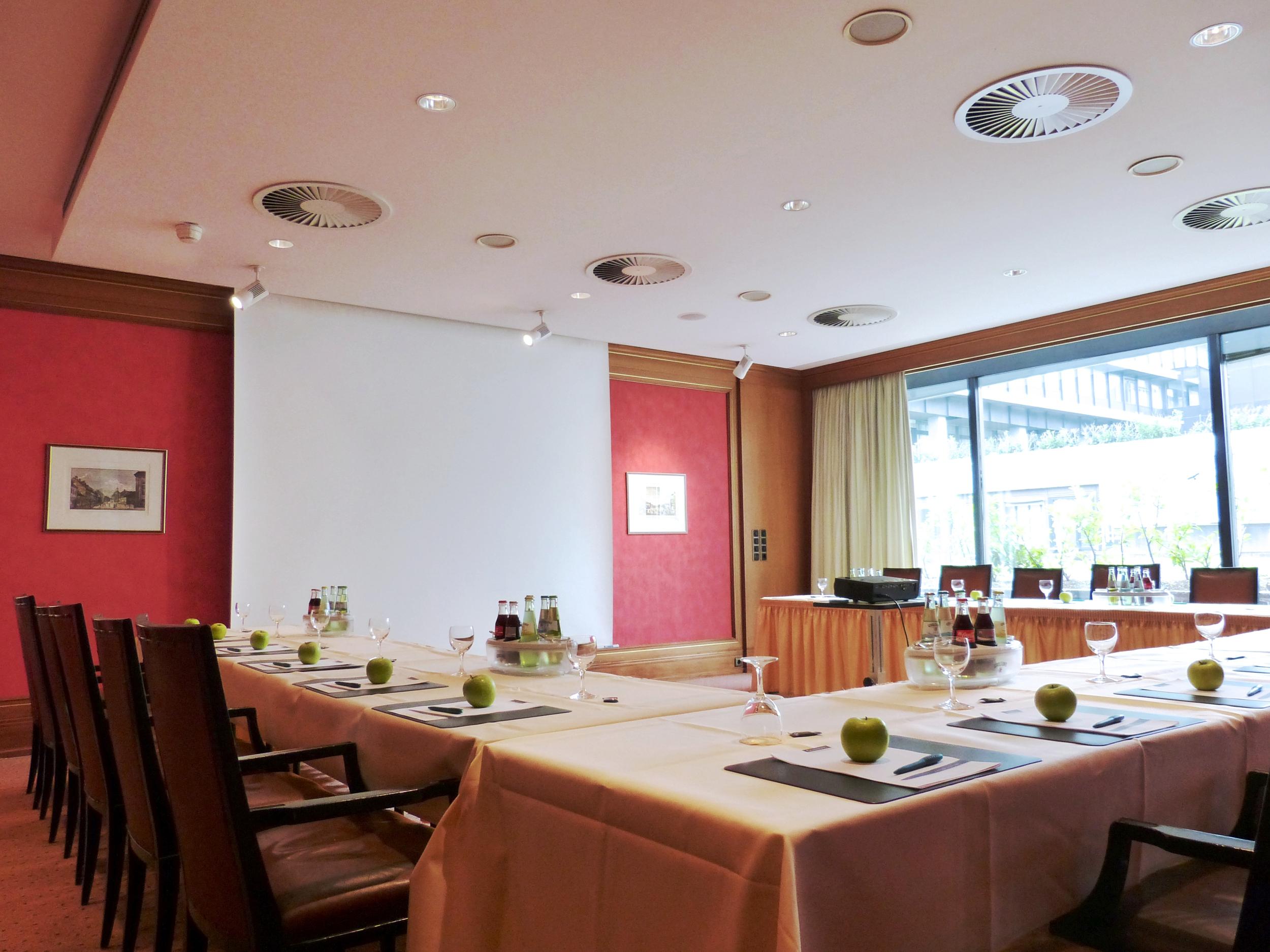 Centro Hotel Bristol Бонн Экстерьер фото