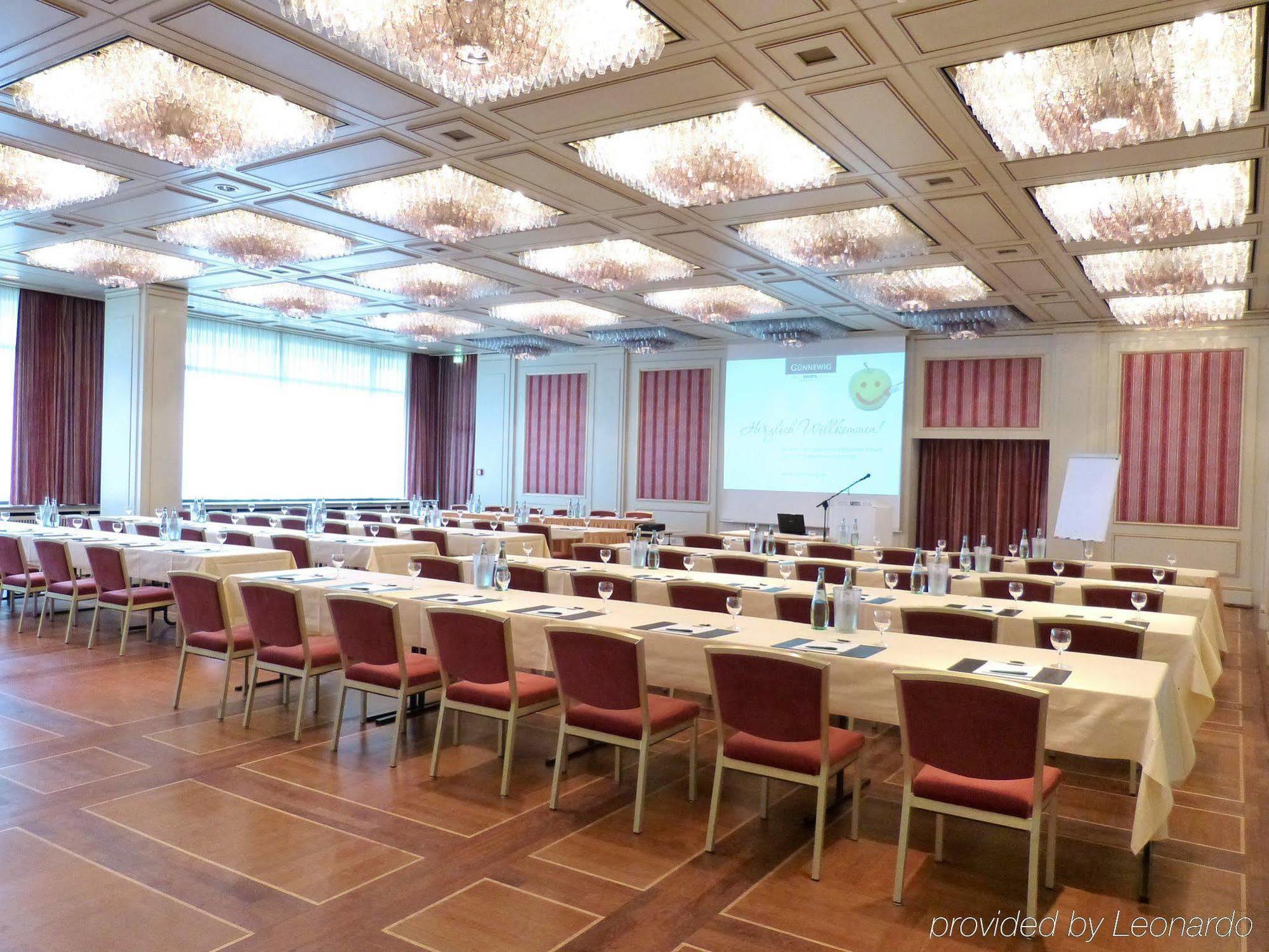 Centro Hotel Bristol Бонн Экстерьер фото